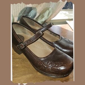 Dansko Brown Leather Mules with Classic Design
